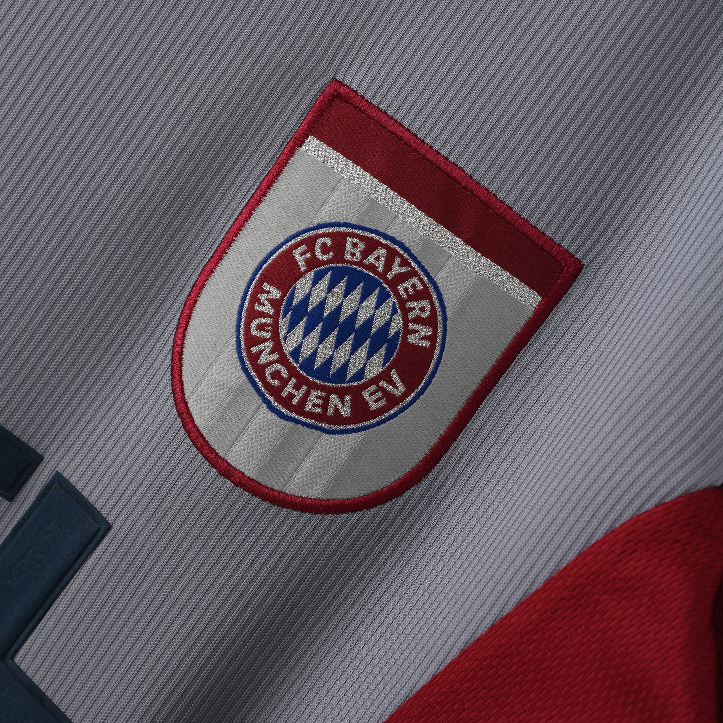 Bayern Munich 1998/1999 Away