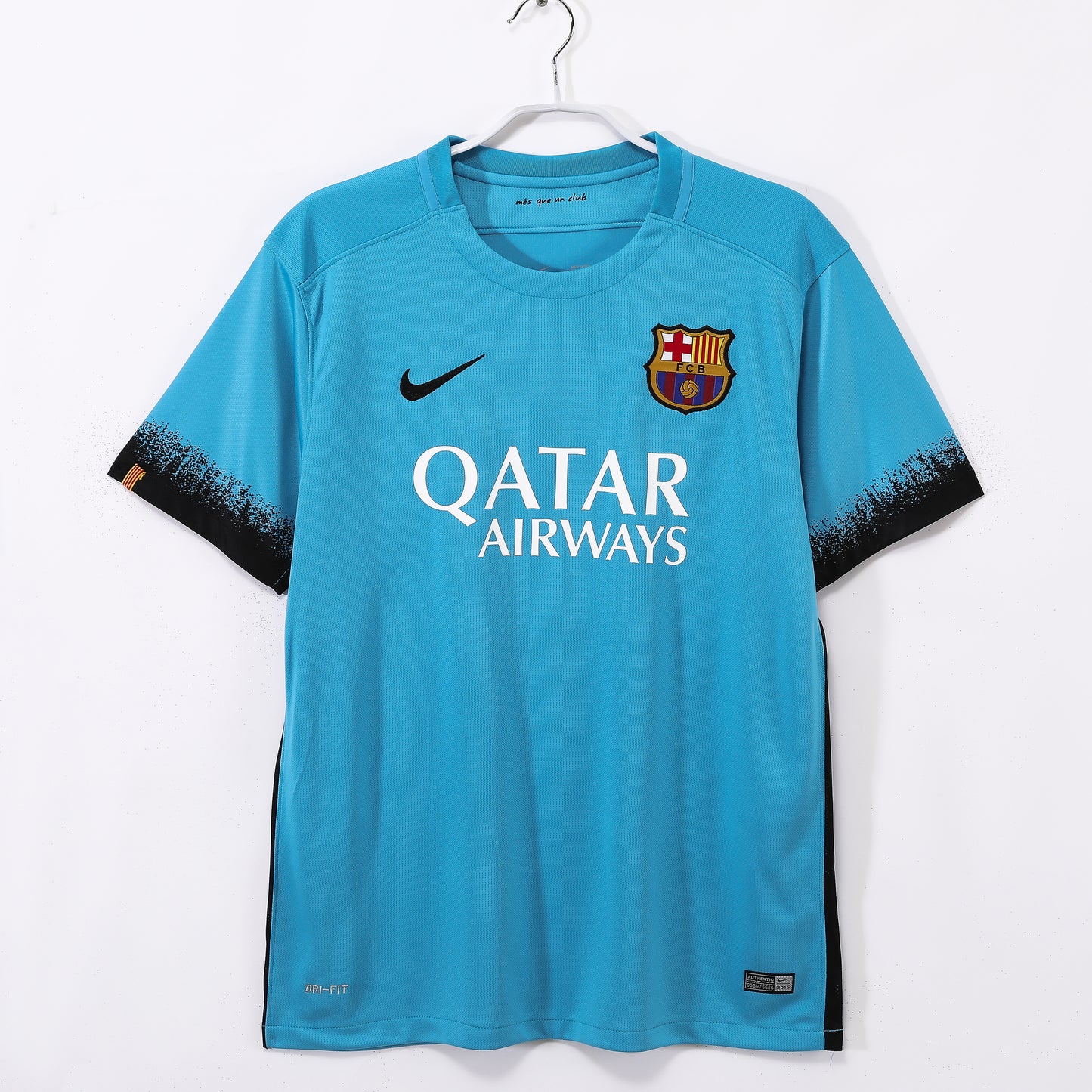 Barcelona 2015/2016 Away