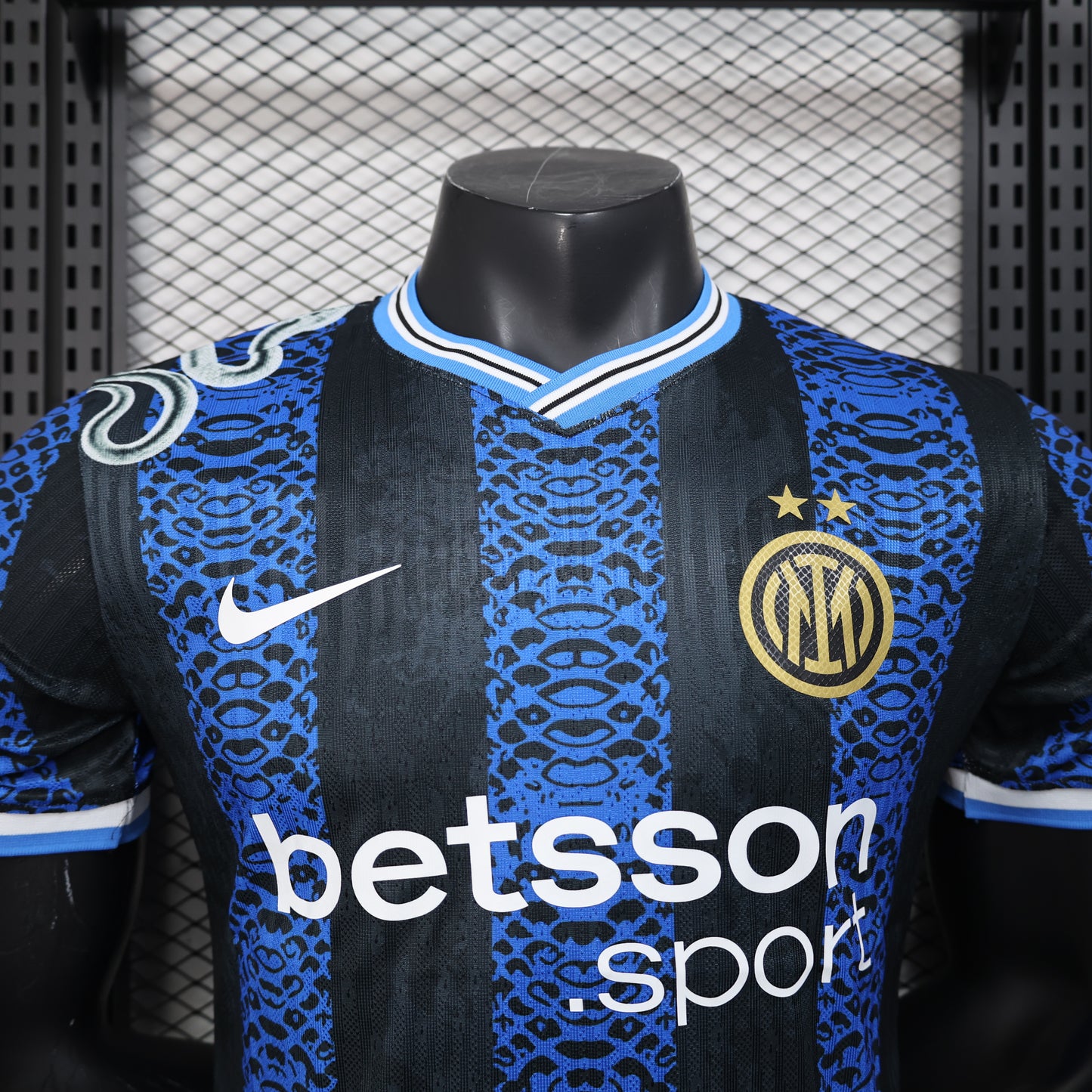 Inter Milan Cobra Special Kit