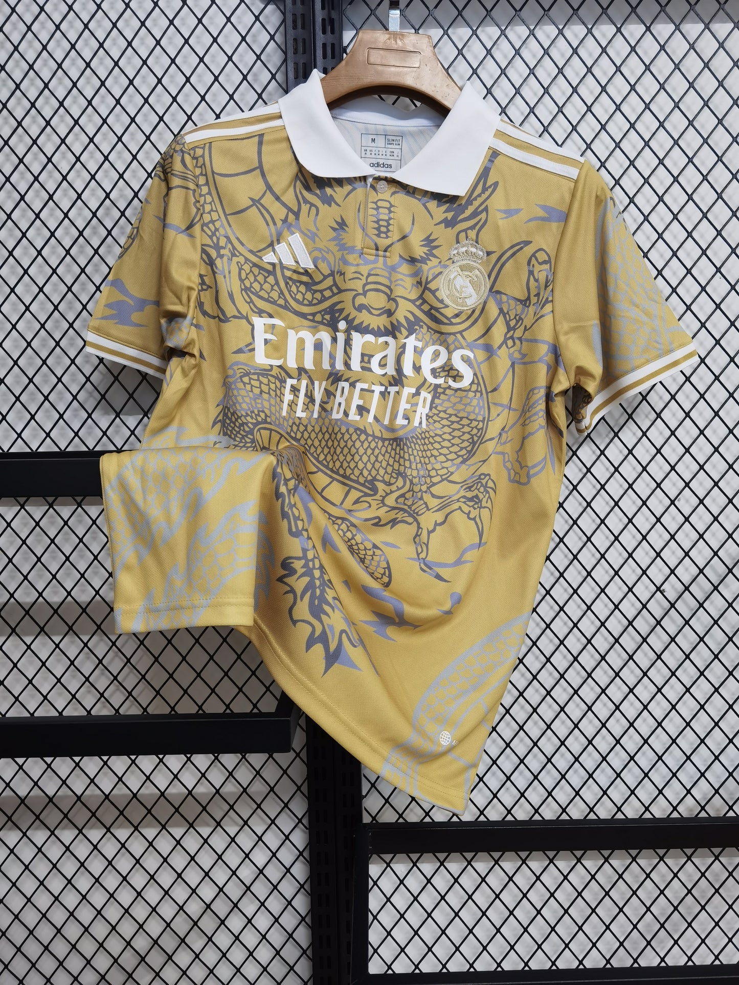 Real Madrid Gold Dragon Special Kit