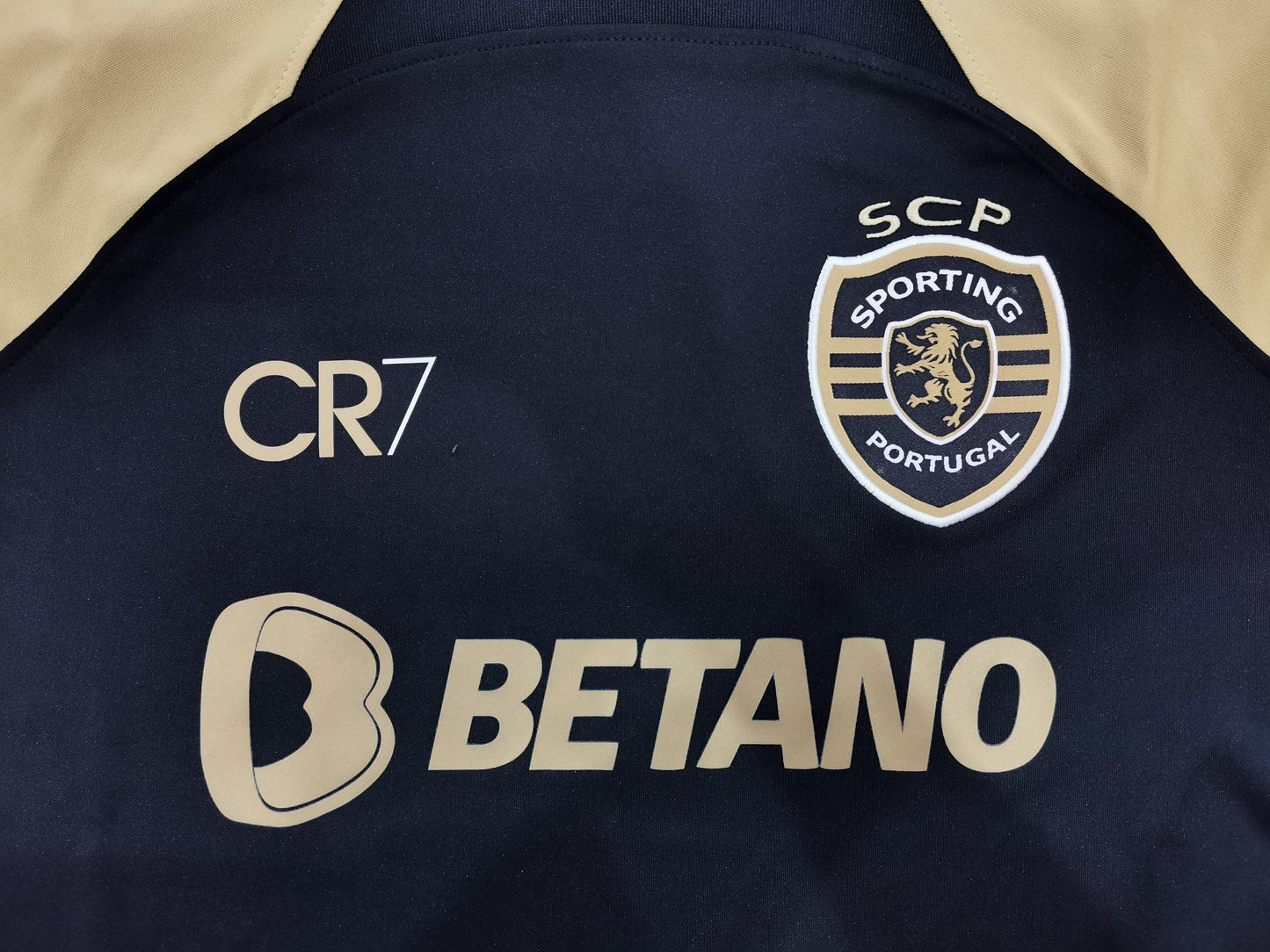 Sporting CP x CR7 Kit