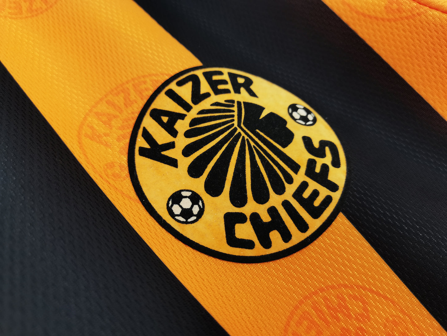 Kaiser Chiefs 1998 Home