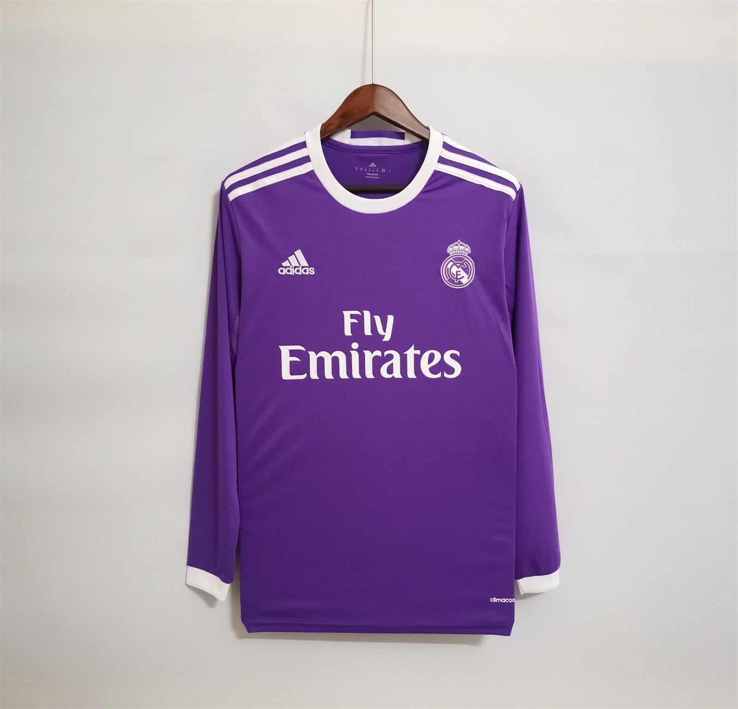 Real Madrid 2016/2017 Away